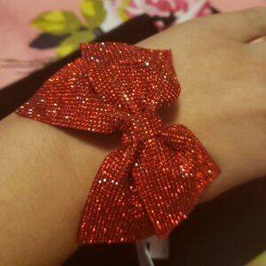 Betsey Johnson Sparkly Rhinestone Bow Bracelet NWT